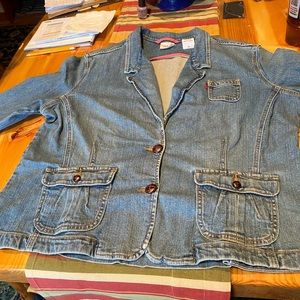 Levi’s Ruffled Jean Jacket. Size 2x